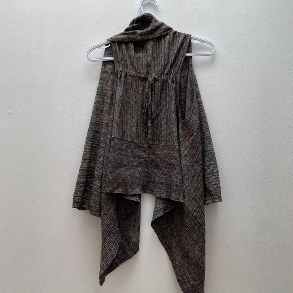 GAP - Wool Alpaca Blend Grey Layering Vest - Picture 5 of 8